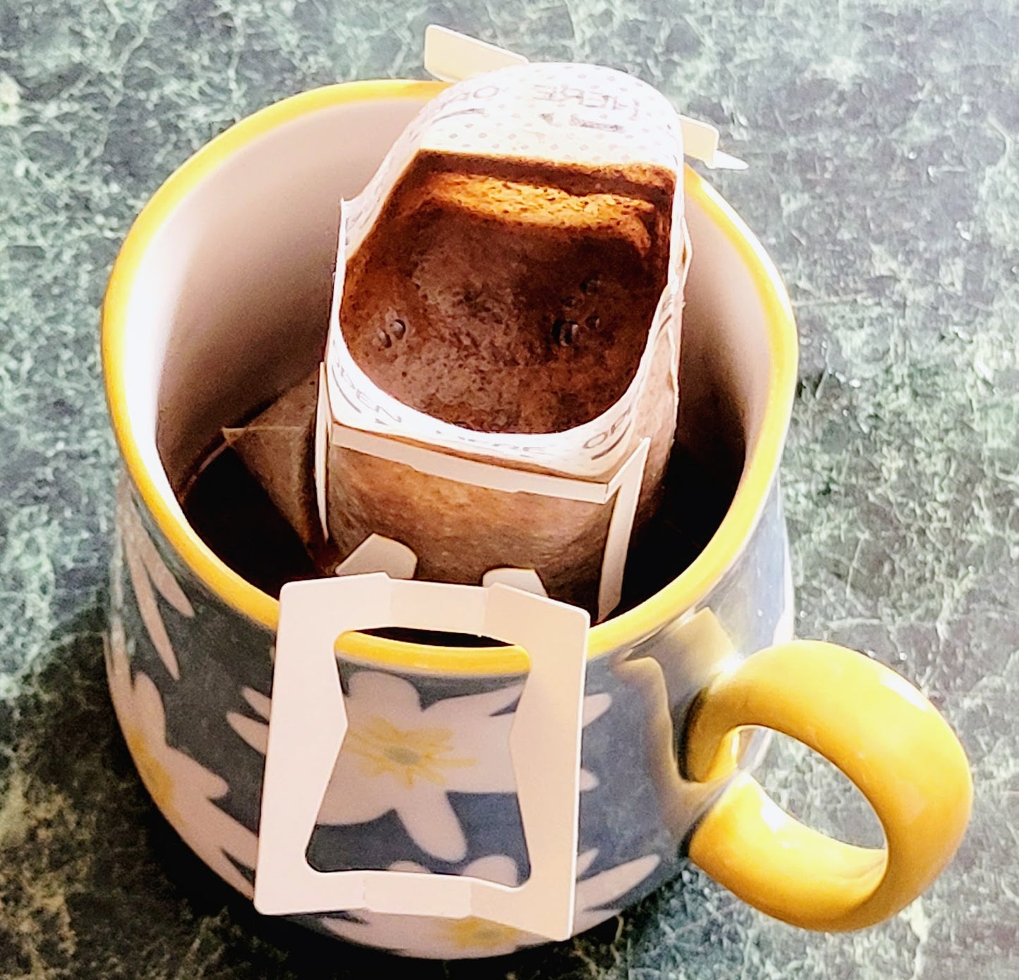 Disposable Over Cup Coffee Filter Bags - For Coffee on the Go!