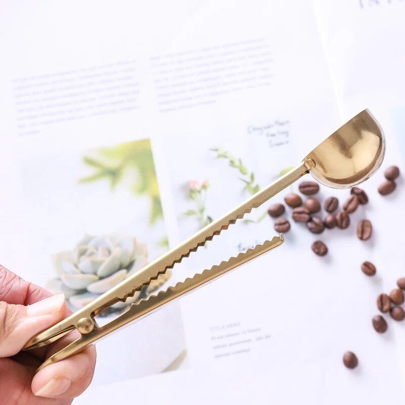 Two-in-one Tea/Coffee Spoon Sealing Clip.